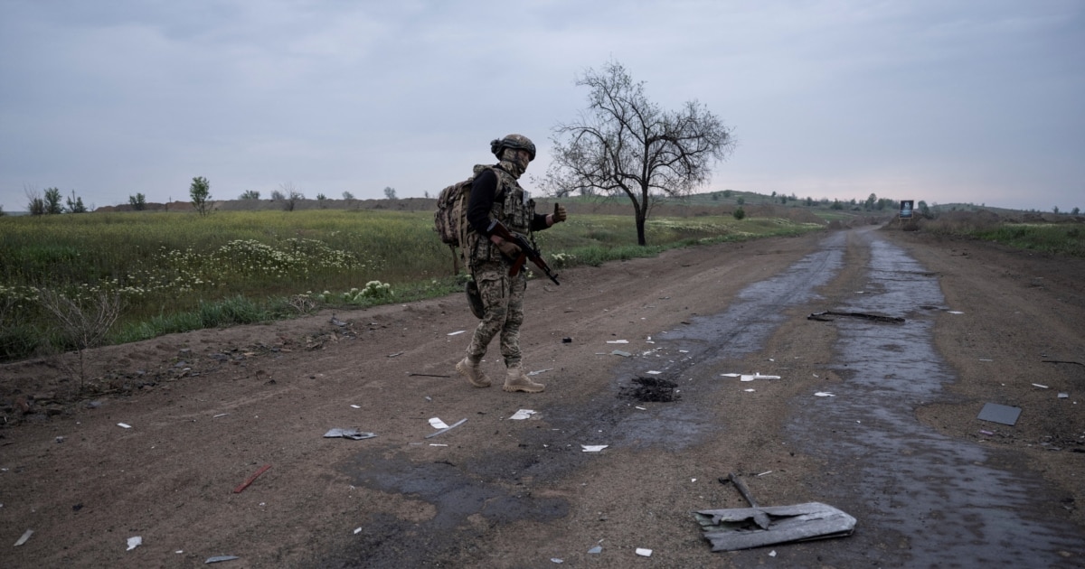 «До цього неможливо звикнути». У морзі під Костянтинівкою розповіли про «дуже специфічну роботу» «До цього неможливо звикнути». У морзі під Костянтинівкою розповіли про «дуже специфічну роботу»