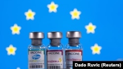 Vaccinurile Pfizer și Moderna nu au prezintă riscuri serioase pentru femeile însărcinate arată mai multe studii publicate în ultima perioadă.