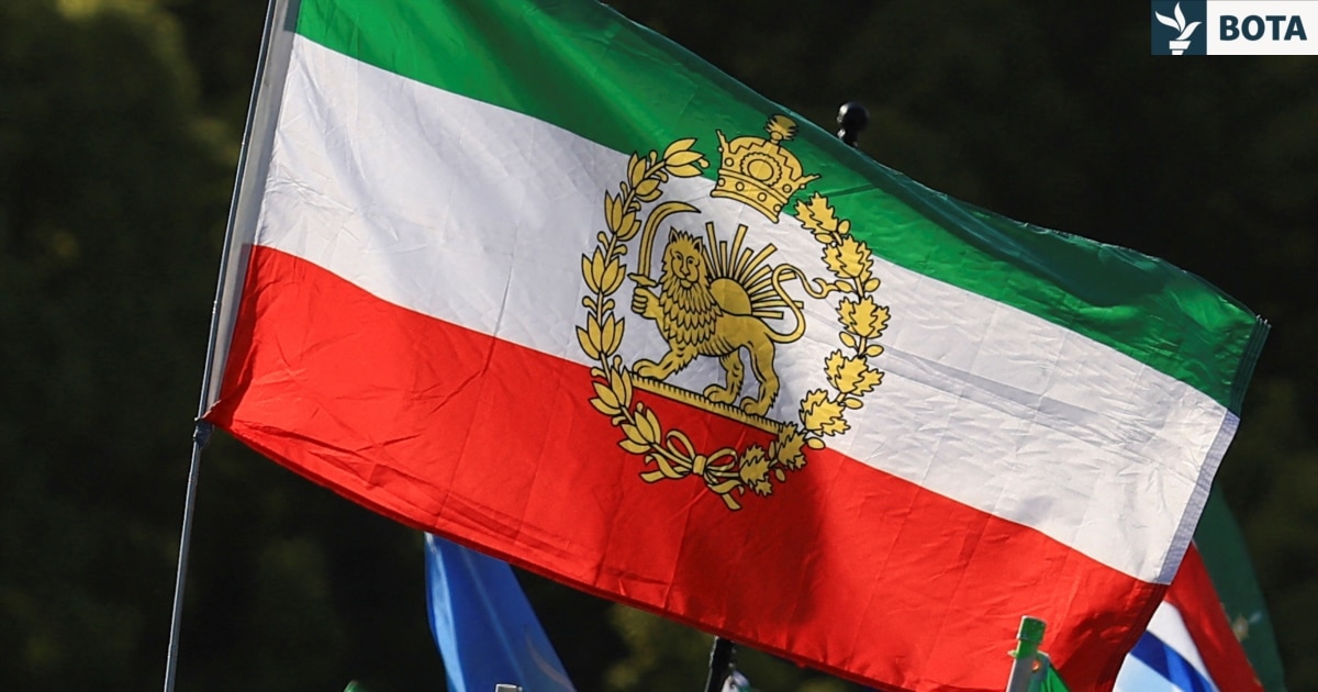Flamuri i vjetër i Iranit ndez debat para Kupës së Botës