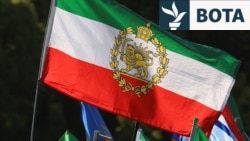 Flamuri i vjetër i Iranit ndez debat para Kupës së Botës