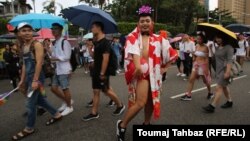 Осенью 2016 года в Тайпее прошёл многолюдный гей-парад с требованиями узаконить "однополые браки"