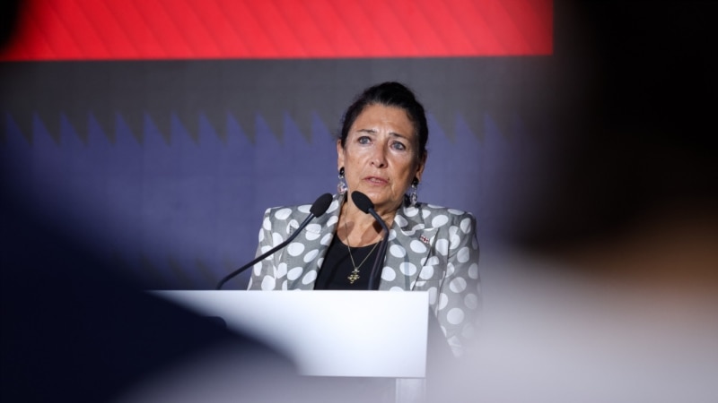 "საქართველოს დემოკრატიული მომავალი, ევროპის სანდოობა და გეოპოლიტიკური მთლიანობა ბეწვის ხიდზეა" -  ზურაბიშვილი კალასს