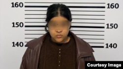 Шектүү студент кыз. Ош ШИИБ тараткан сүрөт. 23-март, 2026-жыл.