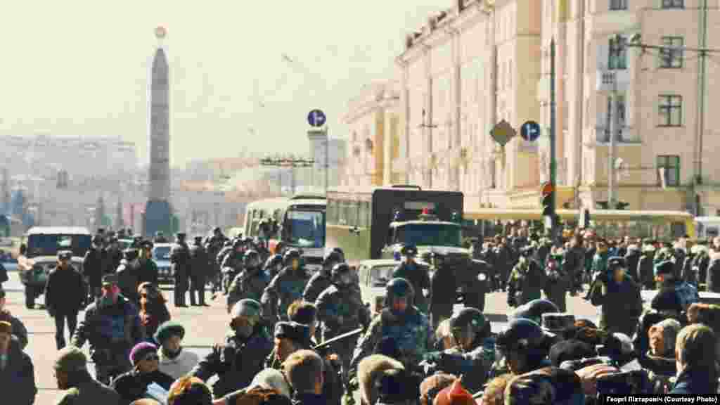 1997 год, вуліца Казлова. Фота: Георгі Ліхтаровіч
