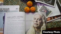 İndiqo jurnalının bir sayı.