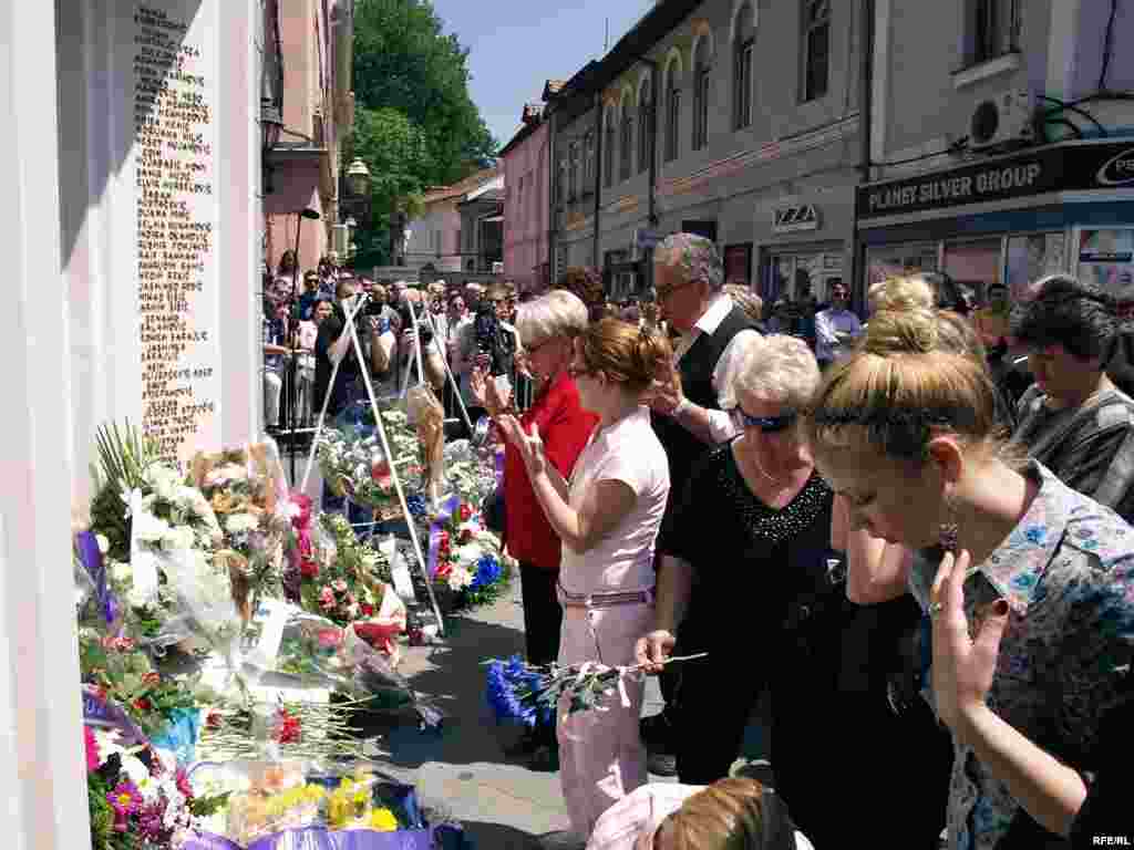 Obilježavanje 15. godišnjice stradanja na tuzlanskoj Kapiji - FOTO: Maja Nikolić