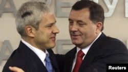 Predsednik Srbije Boris Tadić i predsednik RS Milorad Dodik, novembar 2010.