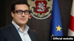 По мнению политолога Гии Хухашвили, отставку Шавлиашвили надо было ожидать с момента появления в министерстве человека из близкого окружения Бидзины Иванишвили