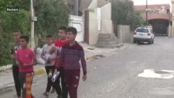 ۷۰ کلن ښوونکی په کوڅو کې ماشومانو ته درس وایي