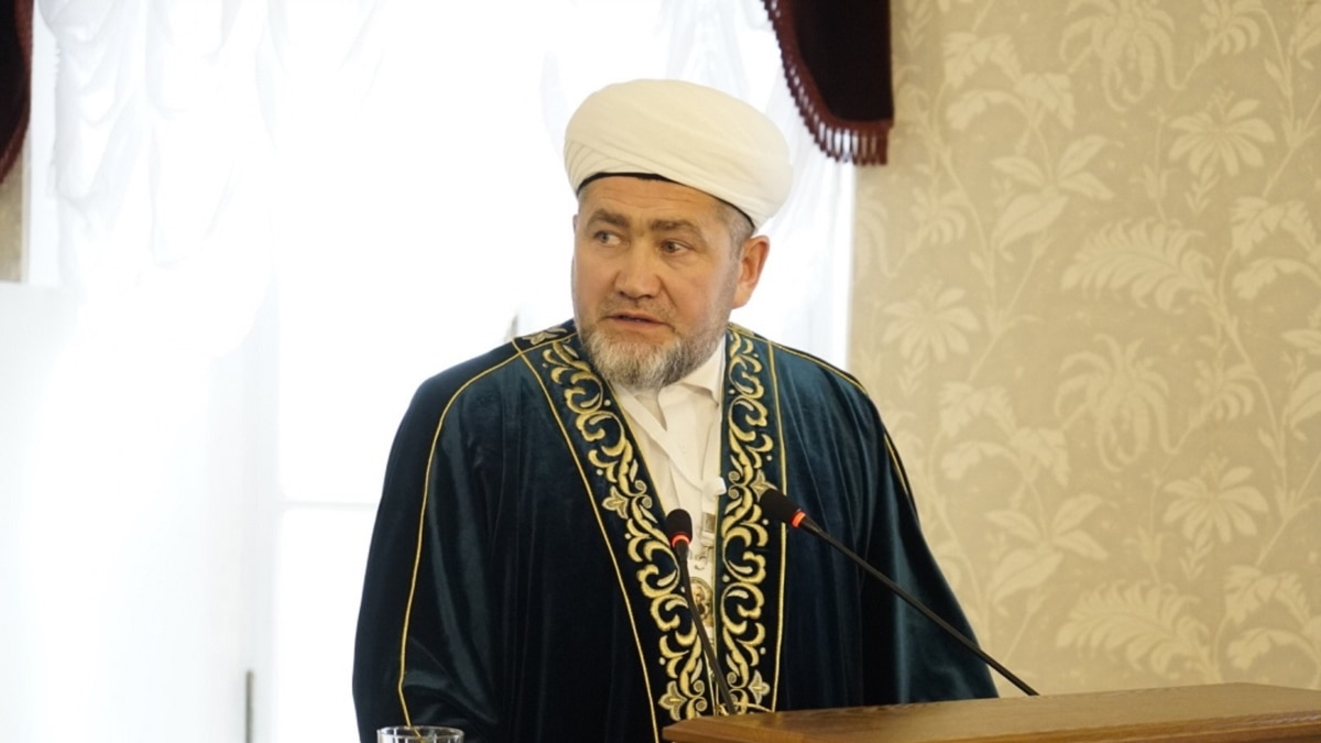 Расписание рамадана. Дум рт календарь. График рамадан 2023. Муфтият рт здание. Эмблема дум рт.