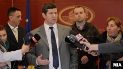 Насер Селмани, претседател на Здружението на новинари на Македонија. (ЗНМ). 