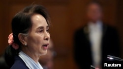 Liderja e rrëzuar nga pushteti Aung San Suu Kyi.