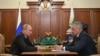 Președintele Vladimir Putinla o întîlnire cu ministrul apărării Sergei Șoigu