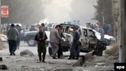 خسارات ناشی از انفجار مین در کابل. November 7, 2016