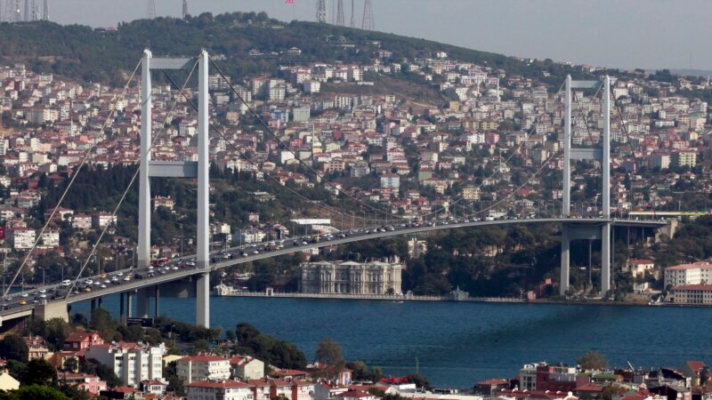 Stambulda türkmenistanly migrant zenany öldürmekde güman edilýän tapyldy