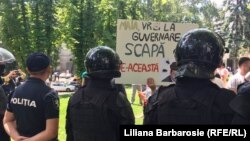 Protestul Blocului ACUM, întrerupt de o contramanifestaţie. 23 mai 2019