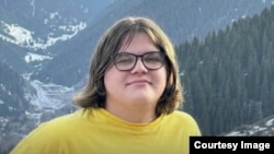 Александра Качкуркина депортировали в Россию и обвинили в госизмене