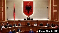 Седница на парламентот на Албанија