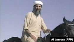 اسامه بن لادن رهبر شبکه القاعده که به تاریخ دوم می سال ۲۰۱۱ در پاکستان کشته شد