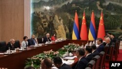 სომხეთის პრემიერის, ნიკოლ ფაშინიანის გამოსვლა ჩინეთის მმართველთან, სი ძინპინთან შეხვედრაზე. ტიანძინი. 31 აგვისტო, 2025 წელი