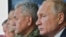 Президент Росії Володимир Путін (праворуч) і міністр оборони РФ Сергій Шойгу 