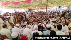 په بنو کې خلکو د ناامنۍ خلاف پرلت وهلی - د ارشیف انځور