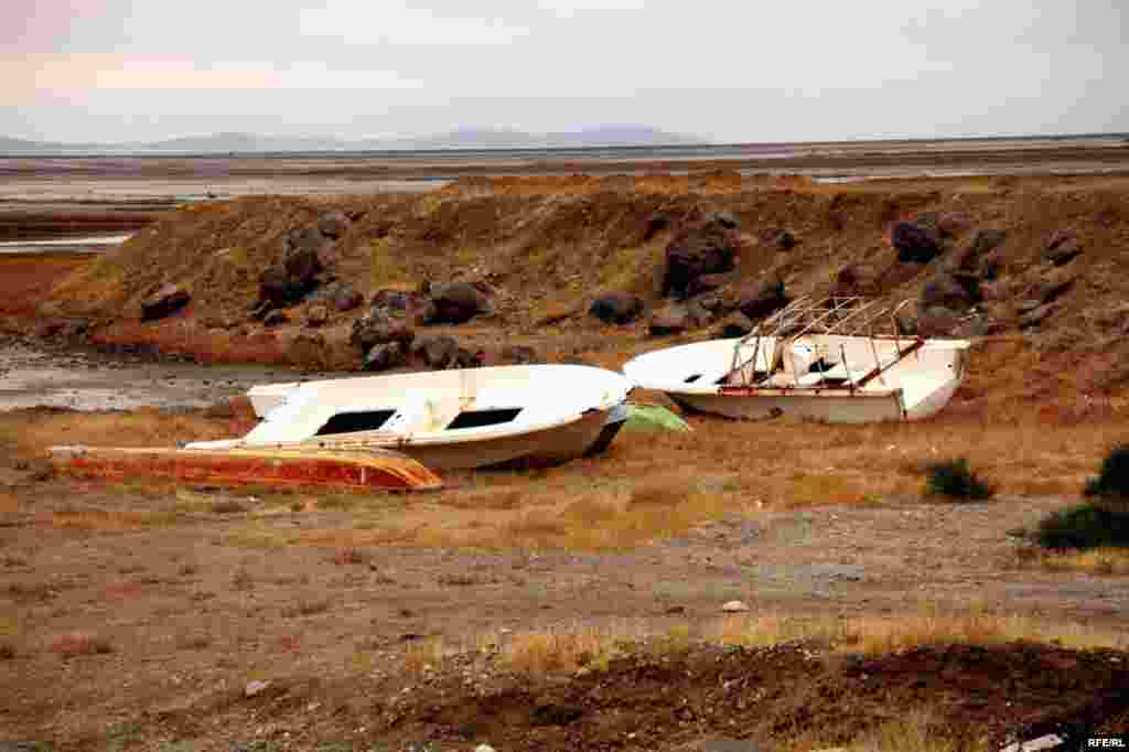 Озеро Урмия: "превращение" в пустыню #14