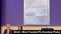 ALDE-ს პრეზიდენტმა ზურაბ ჯაფარიძის წერილი წაიკითხა.