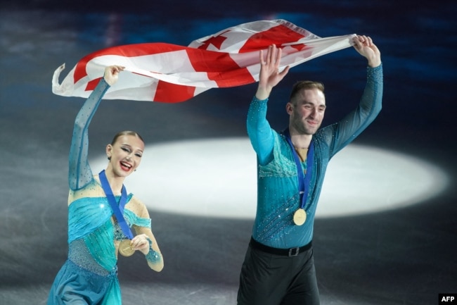 Анастасия Метёлкина и Лука Берулава