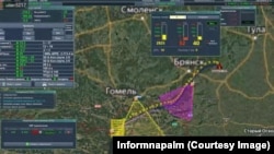 Білорусь: скриншот екрана російського оператора безпілотника, на якому видно маршрут, спланований із території Росії вздовж білоруського прикордоння. Також на ньому видно два невідомі об’єкти, розташовані поблизу Гомеля та Комарина. Скриншот: Informnapalm