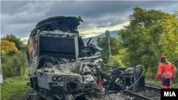 Најмалку 100 лица се повредени во судирот на два воза во близина на селото Јаблонов, Словачка на 13 октомври 2025 година