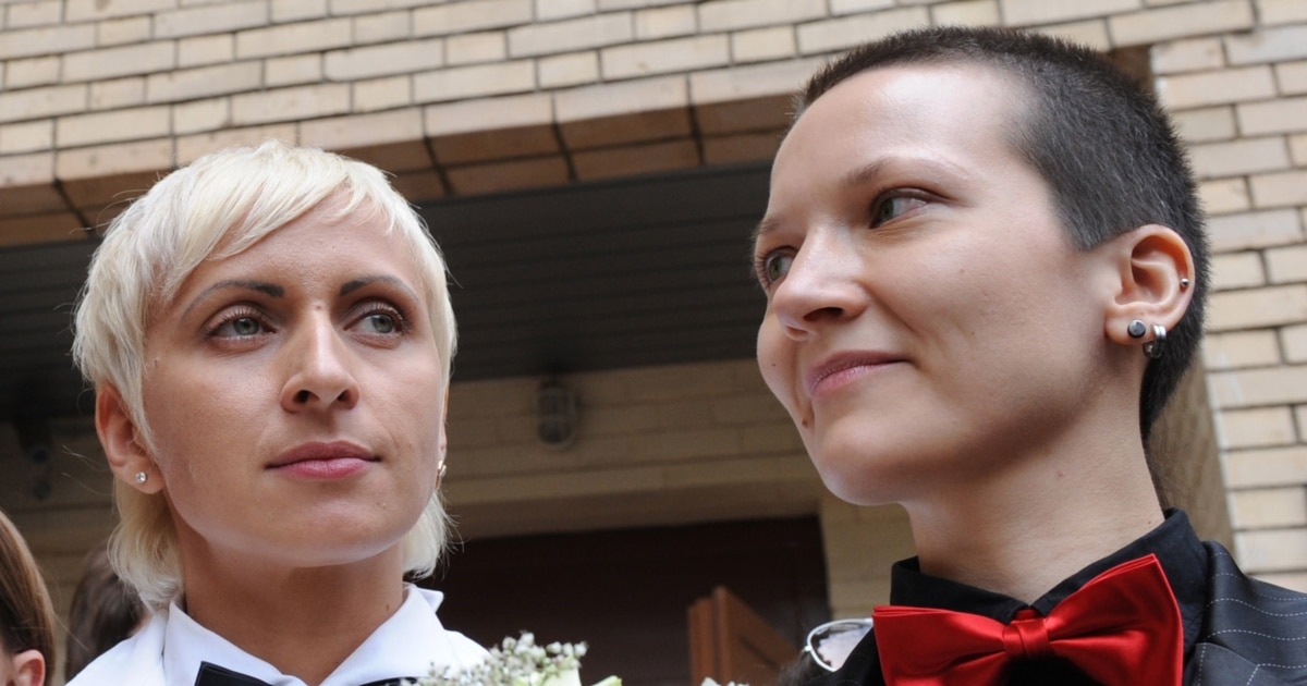 Oq suyuqlik kamming porno