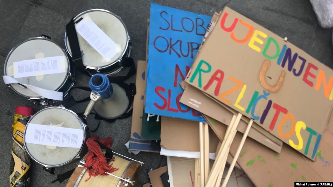 Materijal za prvi prajd u Sarajevu