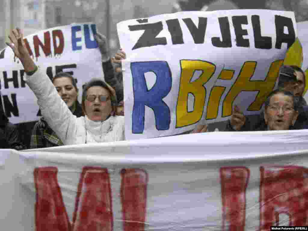 Protest zbog hašenja Jovana Divjaka u Sarajevu, 5. marta 2011