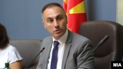 Артан Груби