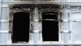 Следи от палежа в жилищната сграда в германския град Солинген, провинция Северен-Рейн Вестфалия, в която загива четиричленното българско семейство.