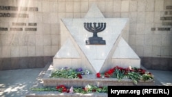 Меморіал розстріляним євреям. Севастополь 15 липня 2018 року