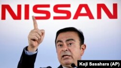 Ish-shefi i kompanisë, Nissan, Carlos Ghosn.