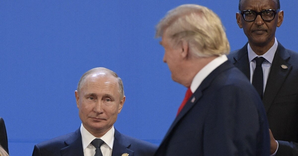 Добро утро!Най-важното е тук:ГЕРБ и имотитеТръмп, Путин и УкрайнаДемократичната общност