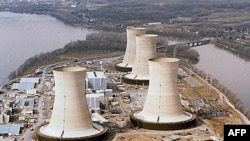 A Three Mile Island atomerőmű madártávlatból Harrisburgban, Pennsylvaniában 1979. április 11-én