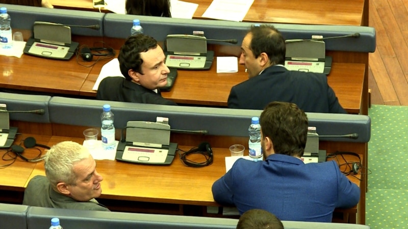 Opozita kërkon që dialogun me Serbinë ta udhëheqë Kuvendi i Kosovës