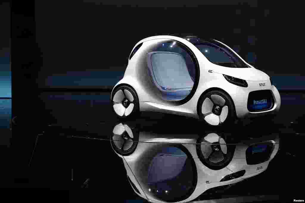 Yeni Smart konseptli&nbsp;Vision EQ avtomobili