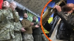 Трохи інша коляда і трохи інша сім'я: військові колядували побратимам 