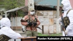 Жалал-Абаддагы блокпост. 3-апрель, 2020-жыл.