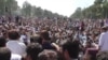 د پاکستان حکومتي دوکانونو سلګونه کارکوونکو احتجاج کړی