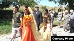 Ամուսնություն Գառնիում հեթանոսական ծեսով, արխիվային լուսանկար