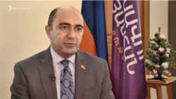 Տոնական բլից հարցազրույց ԱԺ ԼՀԿ խմբակցության ղեկավար Էդմոն Մարուքյանի հետ