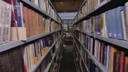 Biblioteka u skučenom prostoru