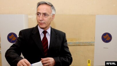 Kosovo's Acting President: Elections To Be Held In 2011