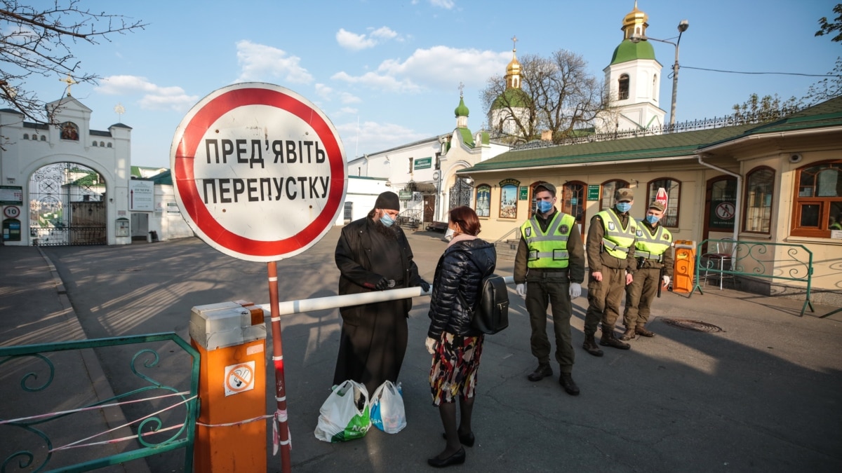 v-kievopecherskoy-lavre-esche-17-chelovek-zarazilisy-koronavirusom-klichko В Киево-Печерской лавре еще 17 человек заразились коронавирусом ? Кличко